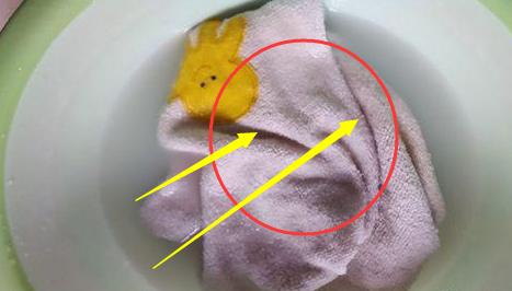 跟家政阿姨学的小妙招,毛巾脏了再也不用洗,(图4) 跟家政阿姨学的小妙招,毛巾脏了再也不用洗,1招让毛巾干净如新